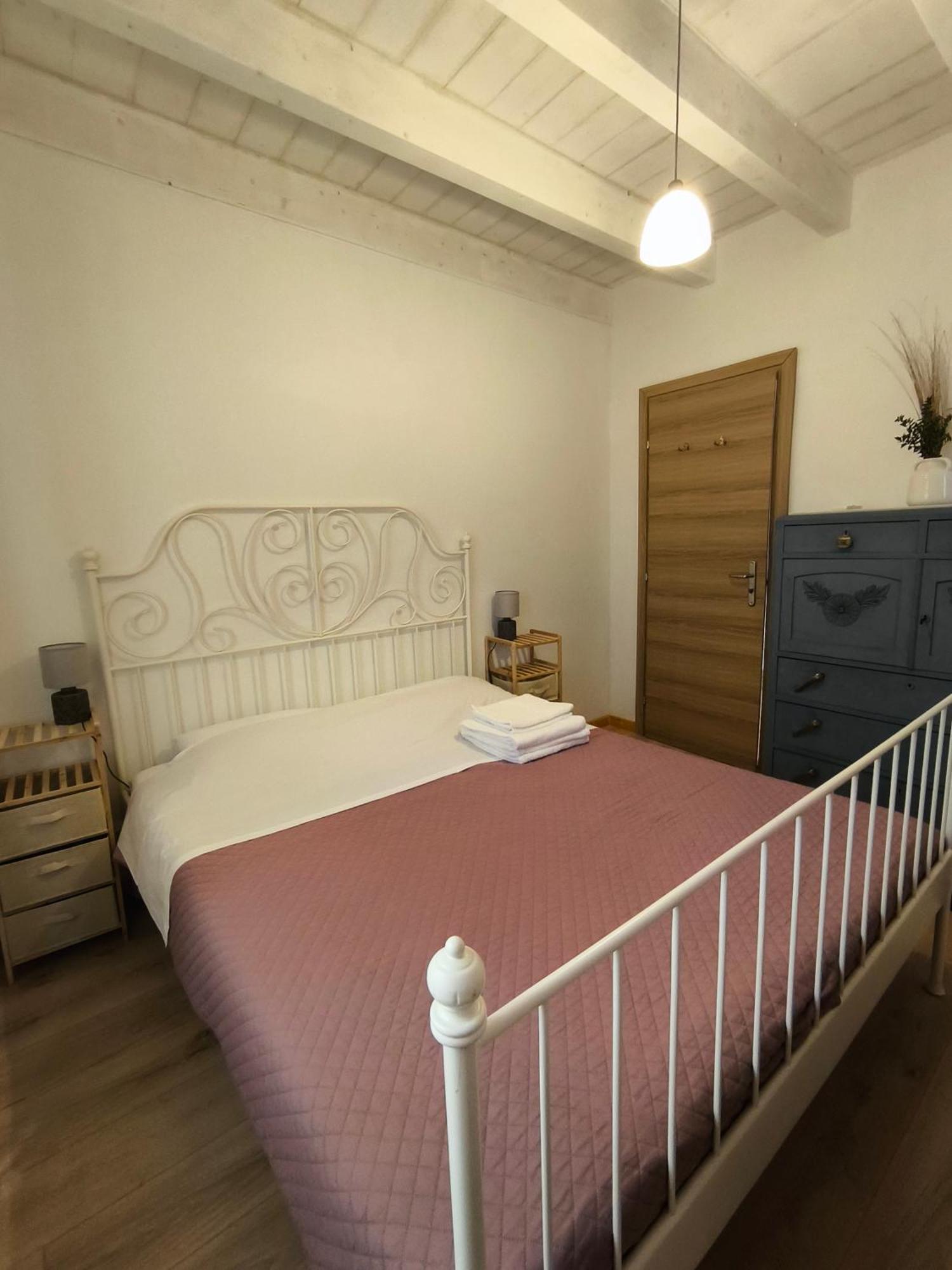 Dafnis Apartment Corfu Town Екстер'єр фото